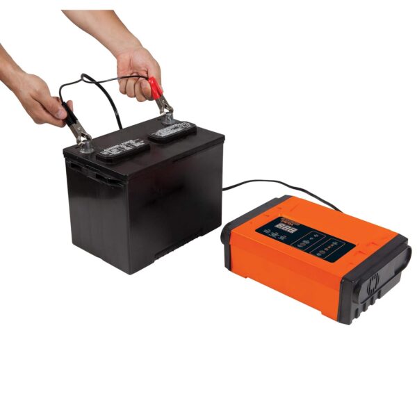 BC12-B2 2/8/ 12 AMP AUTOM CHARGER/ BATTERY JUMPER - Image 3