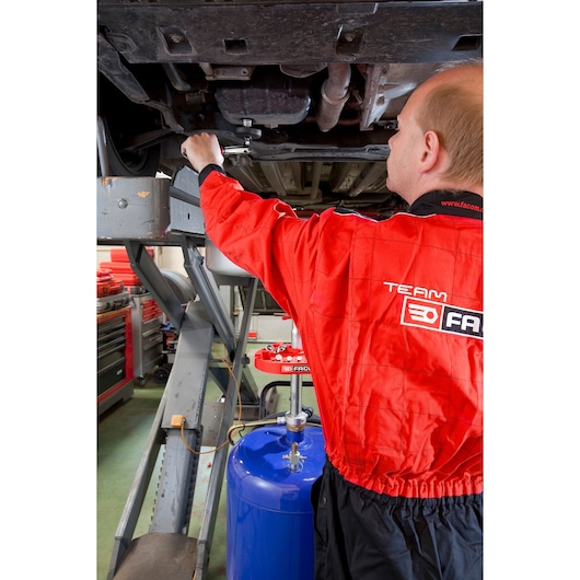 D.48-KITPB KIT DRAIN OIL WRENCH - Image 3